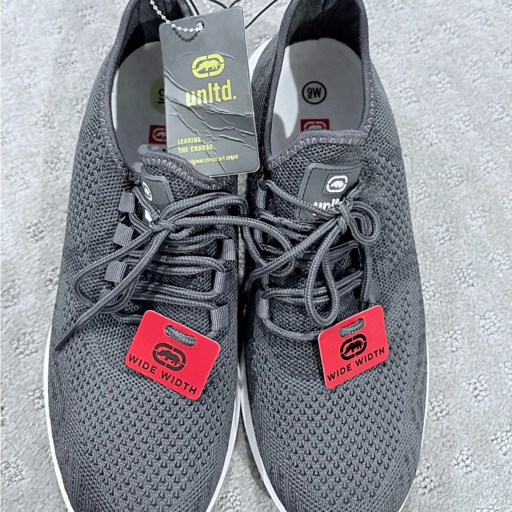 The ECO UNLTD Limited Black Men's Sneakers - Wide Width